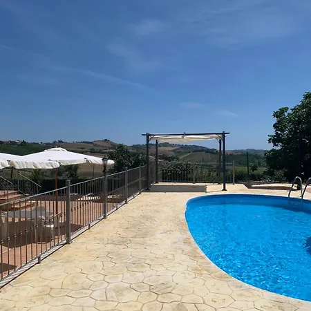 Cerquatonda Bed & Breakfast *